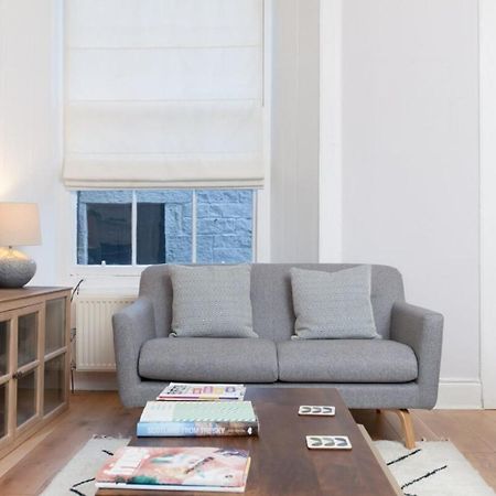 אדינבורו Beautifully Modernised New Town Home מראה חיצוני תמונה