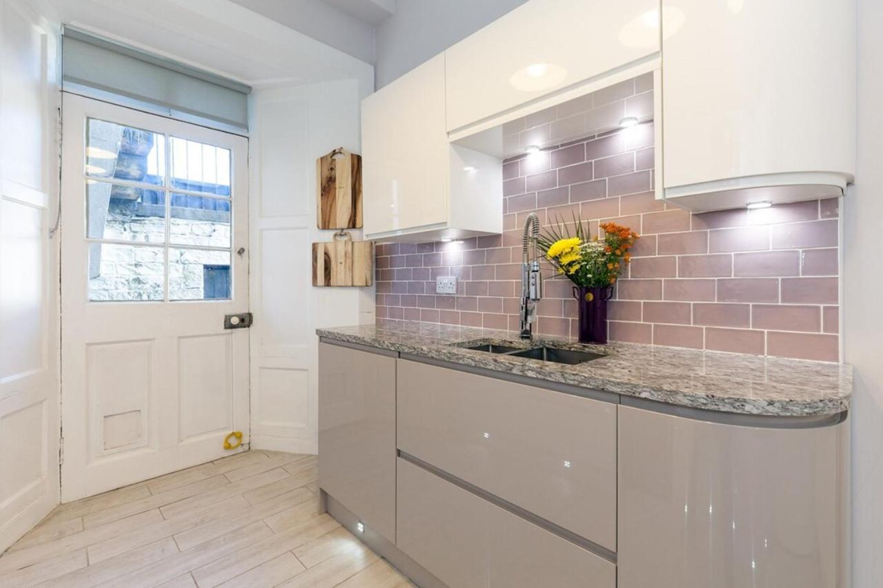 אדינבורו Beautifully Modernised New Town Home מראה חיצוני תמונה