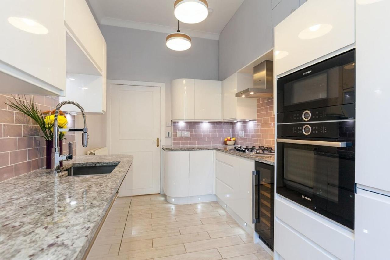אדינבורו Beautifully Modernised New Town Home מראה חיצוני תמונה